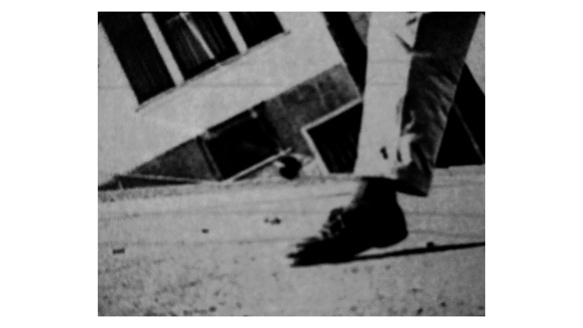 El encuadre oblicuo es un ejemplo de nivel del encuadre